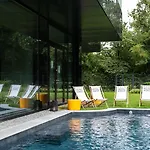 Hotel - Hotel, Conference & 4*