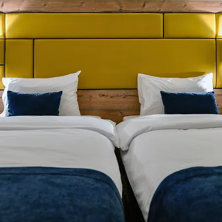 - Hotel, Conference & Hotel Sopot