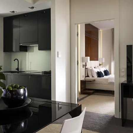 - Hotel, Conference & Hotel