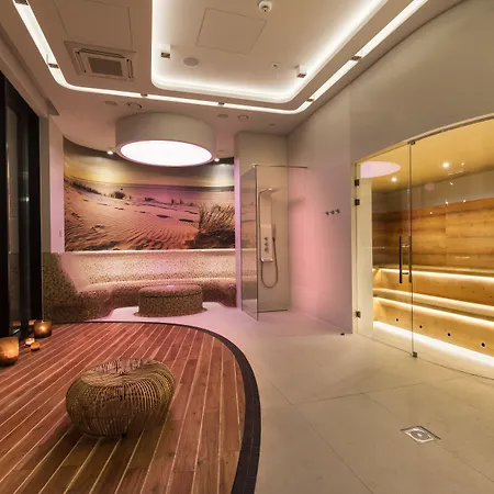 - Hotel, Conference & 索波特