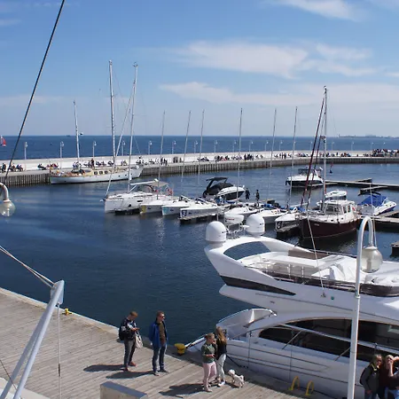 - Hotel, Conference &