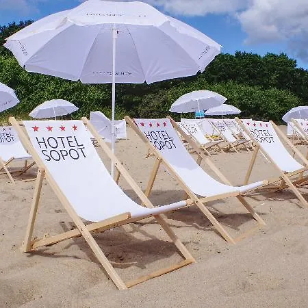 - Hotel, Conference & 4* Sopot