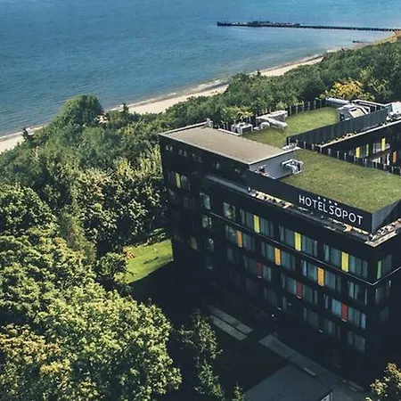 Szálloda - Hotel, Conference & 4*