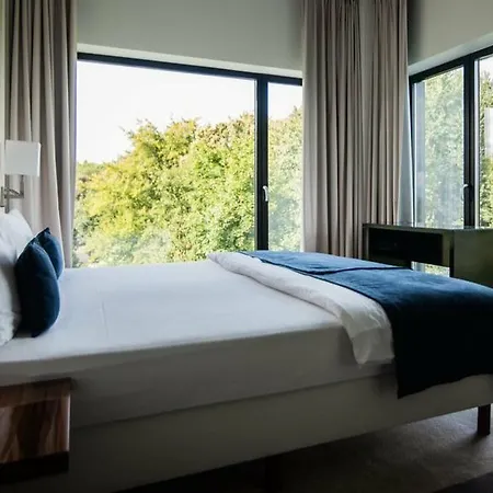 Szálloda - Hotel, Conference & 4*