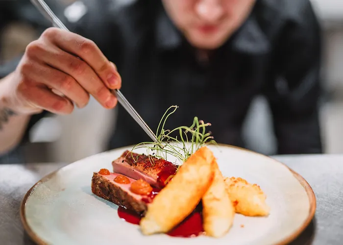 - Hotel, Conference & Sopot