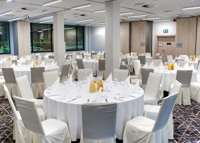 Hotel - Hotel, Conference & 4*