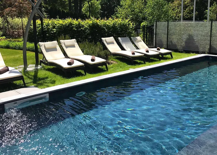 - Hotel, Conference & Sopot